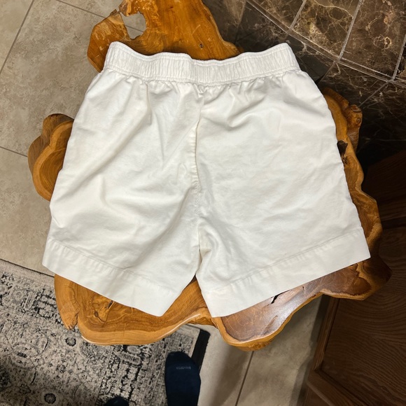 Like new. Used a couple of times. No wear and tear, stains or holes - Picture 2 of 4